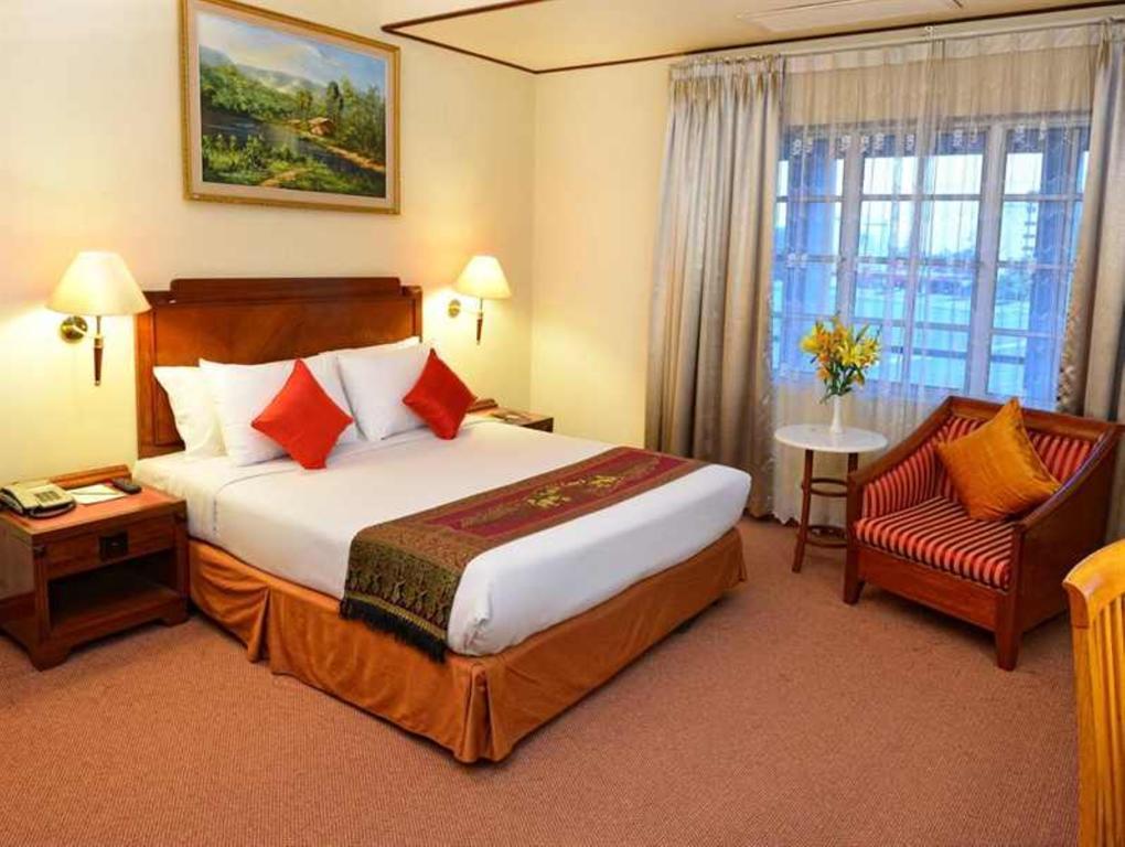 Holiday Villa Hotel City Centre Phnom Penh Ruang foto